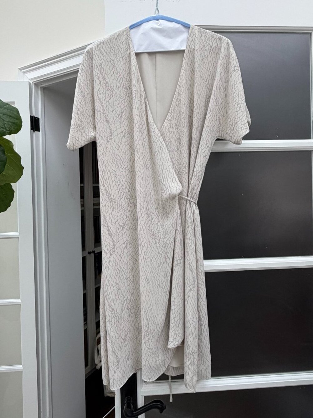 Wilfred Women's Shortsleeve Wrap Dress